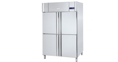 Armario de refrigeración de frio industrial, uno de los tipos que podemos encontrar en grandes almacenes y restaurantes